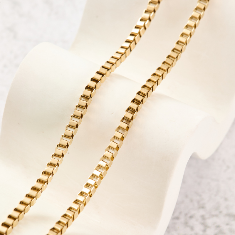 Cadena Box para mujer